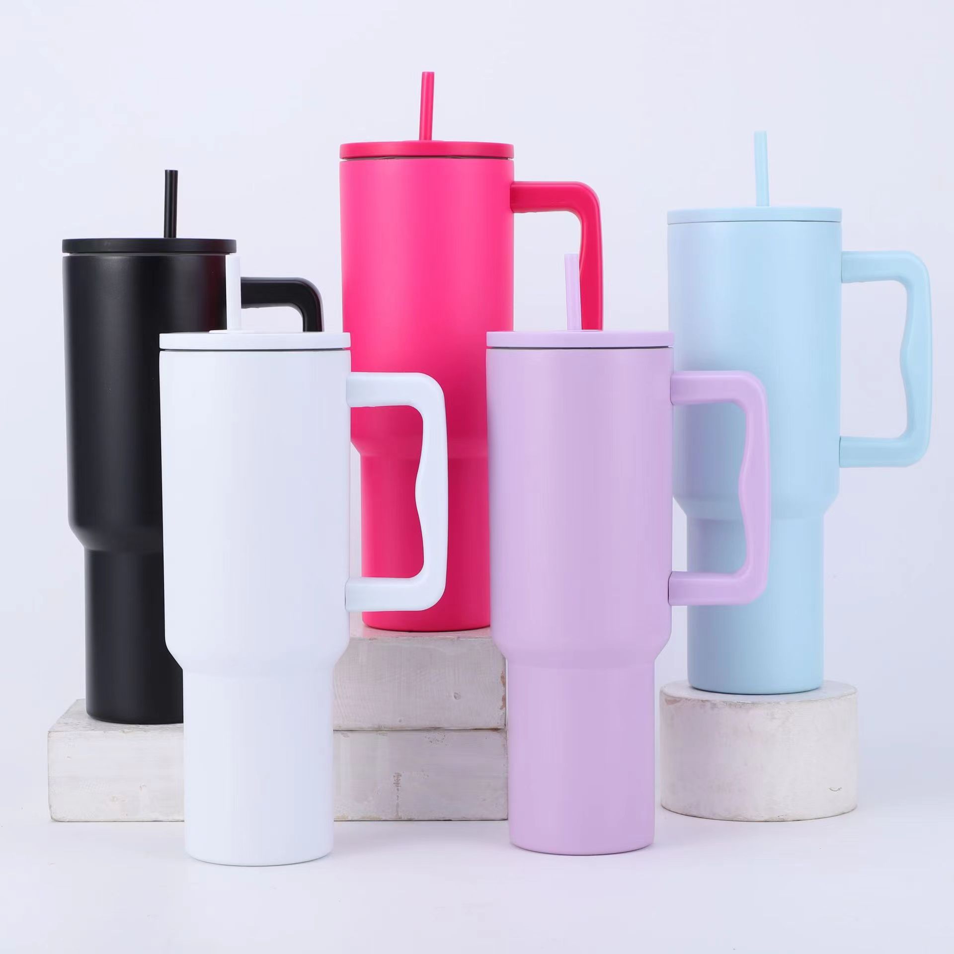 Sou entènèt jwèt Travel Tumbler